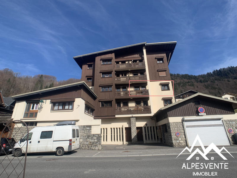 Appartement - 75 m² - 3 pièces