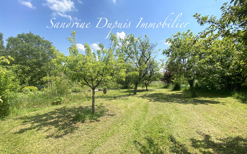 Maison - 210 m² - 7 pièces