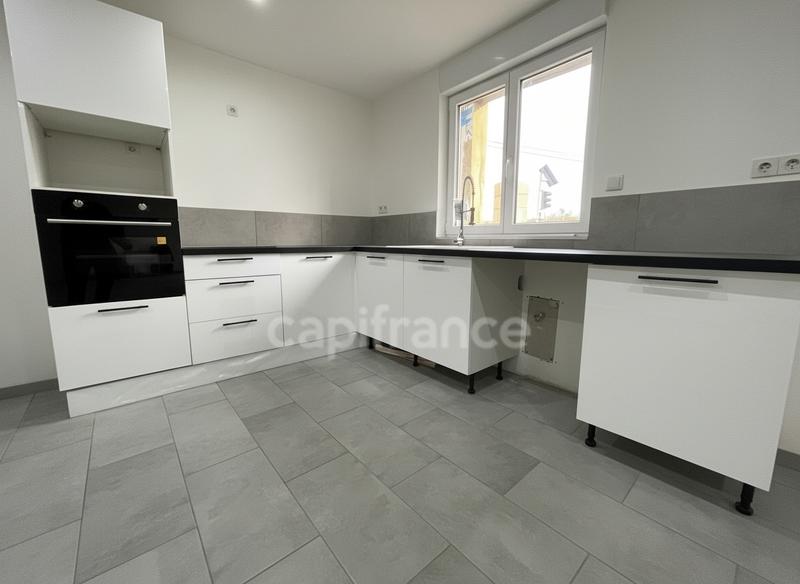 Maison - 105 m² - 5 pièces