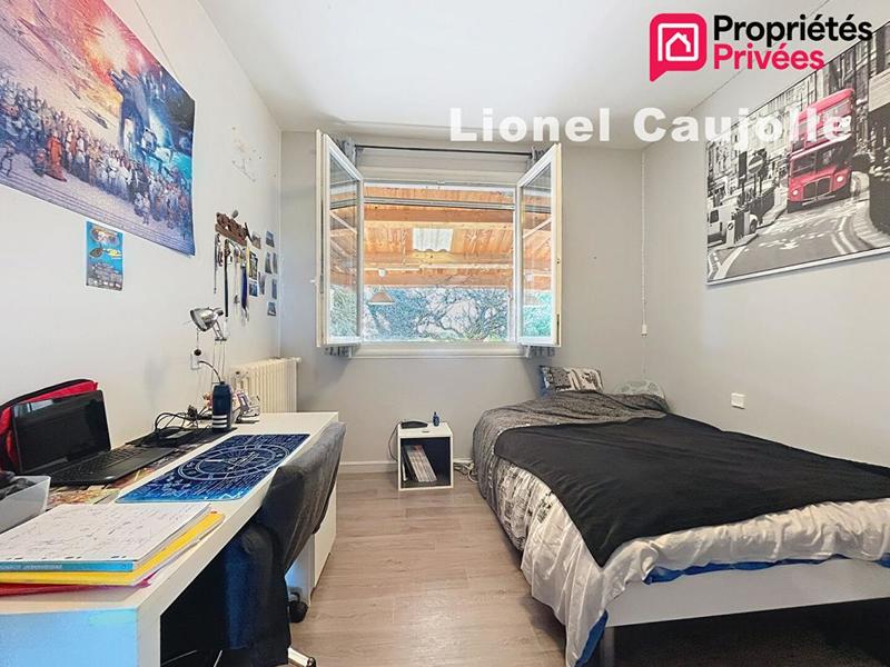 Maison - 170 m² - 5 pièces