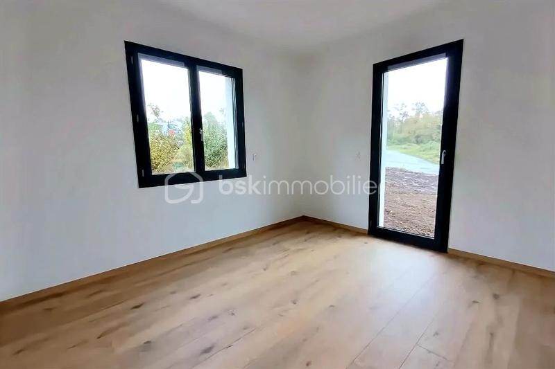Maison - 100 m² - 3 pièces