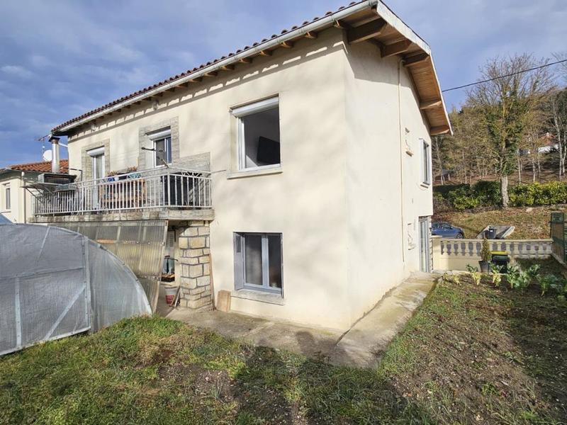Maison - 87 m² - 5 pièces
