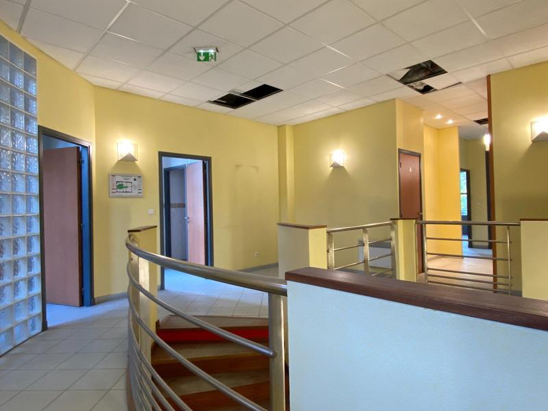 Local commercial - 300 m²