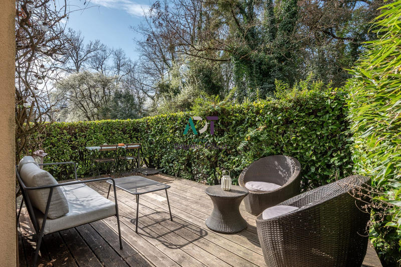 Appartement - 90 m² - 5 pièces