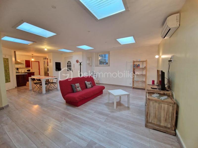 Appartement - 83 m² - 3 pièces