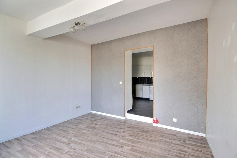 Maison de village - 70 m² - 3 pièces