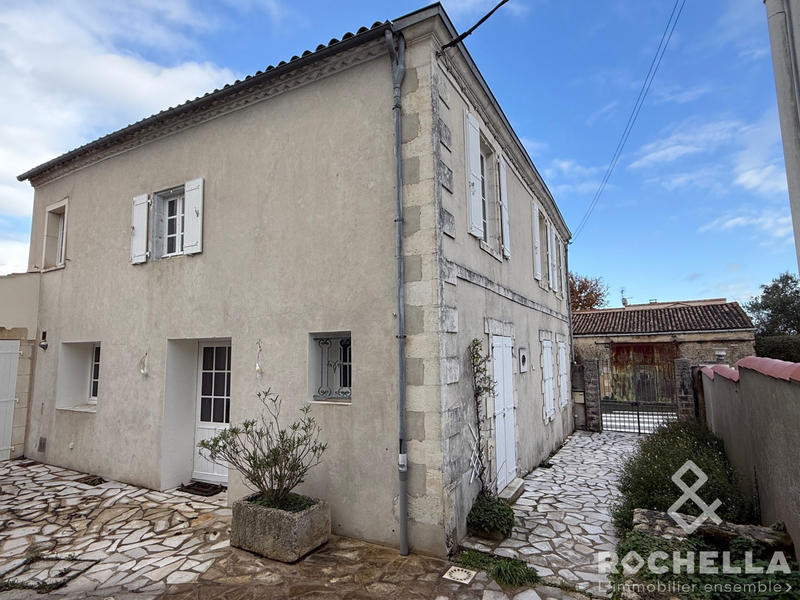 Maison ancienne - 183 m² - 5 pièces