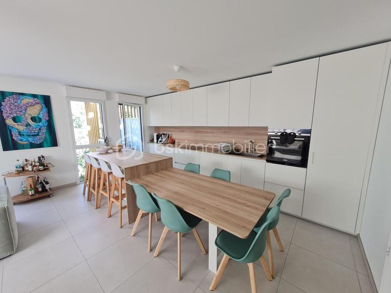 Appartement - 107 m² - 4 pièces