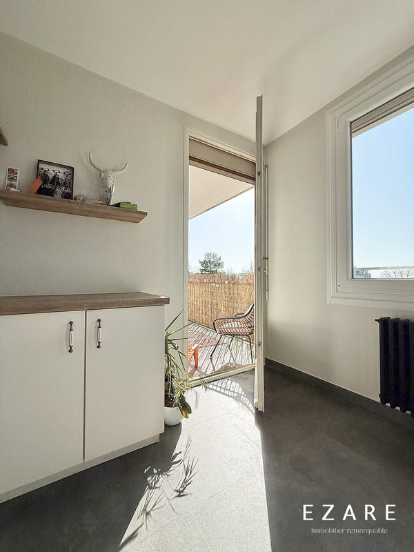 Appartement - 86 m² - 4 pièces