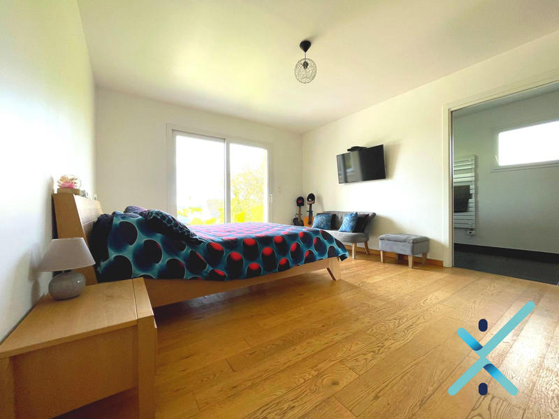 Maison contemporaine - 153 m² - 7 pièces