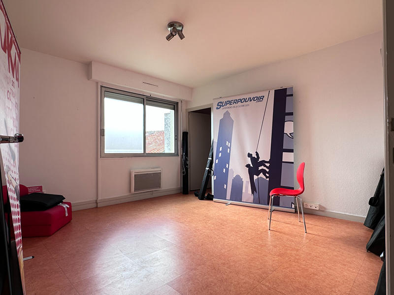 Appartement - 150 m² - 4 pièces