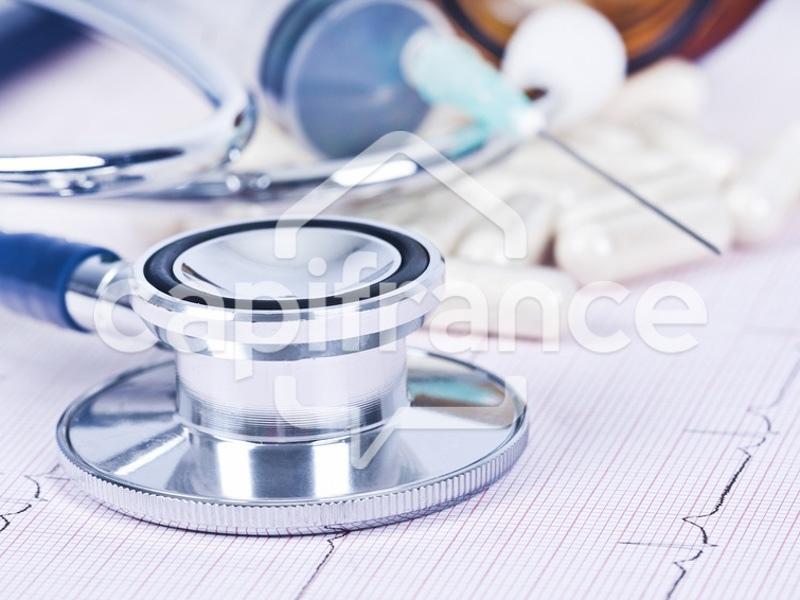 Local commercial - 75 m² - 3 pièces