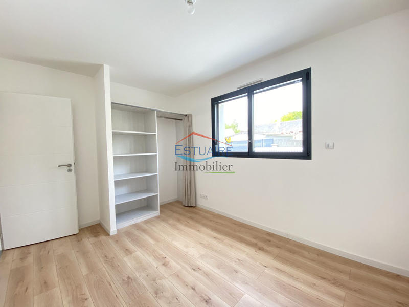 Maison - 94 m² - 5 pièces