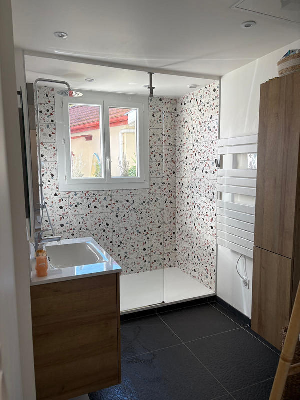 Appartement - 99 m² - 4 pièces