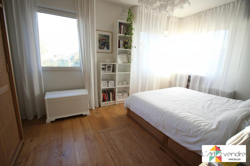 Maison - 143 m² - 7 pièces