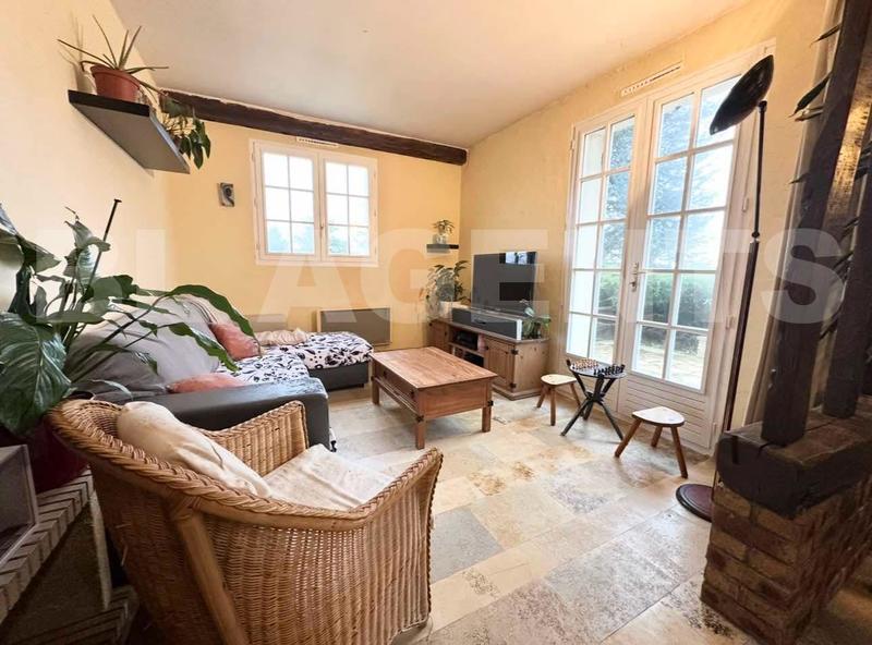 Maison traditionnelle - 114 m² - 6 pièces