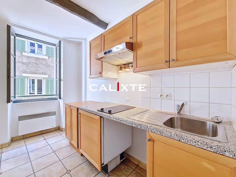 Appartement - 18 m² - 1 pièce