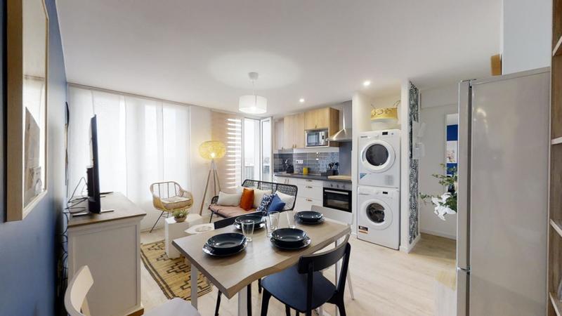 Appartement - 76 m² - 5 pièces