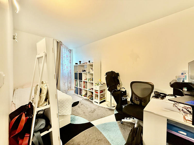 Appartement - 81 m² - 4 pièces