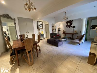 Maison de ville - 238 m²