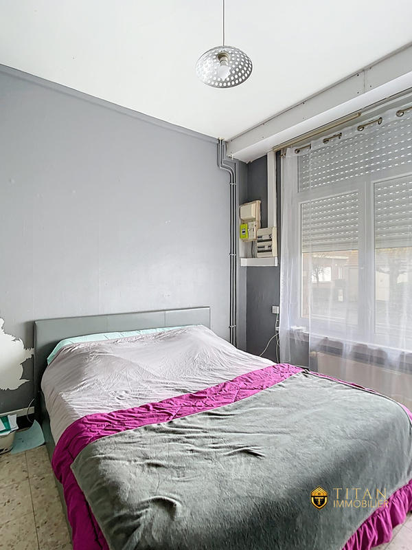 Maison traditionnelle - 202 m² - 7 pièces