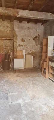 Parking / Garage - 100 m²