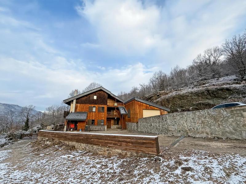 Maison - 500 m² - 11 pièces