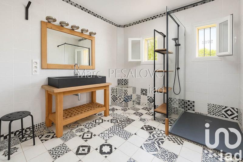 Appartement - 92 m² - 3 pièces