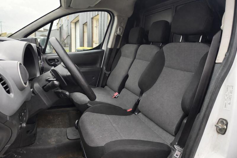 Peugeot Partner (B9) Utilitaire Phase 2 L1 600kg 1.6 Blue HDi Fap Fourgon Etg6 s&amp;S 99 cv Boîte auto