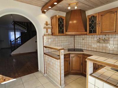 Maison - 107 m² - 9 pièces