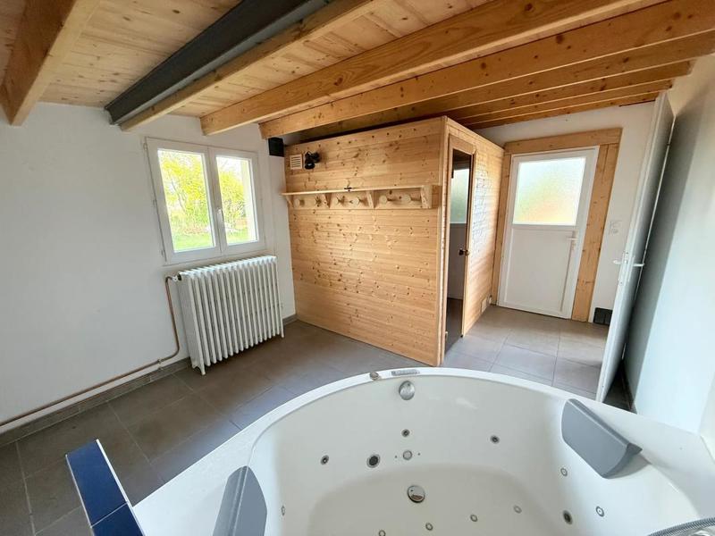 Maison - 95 m² - 4 pièces