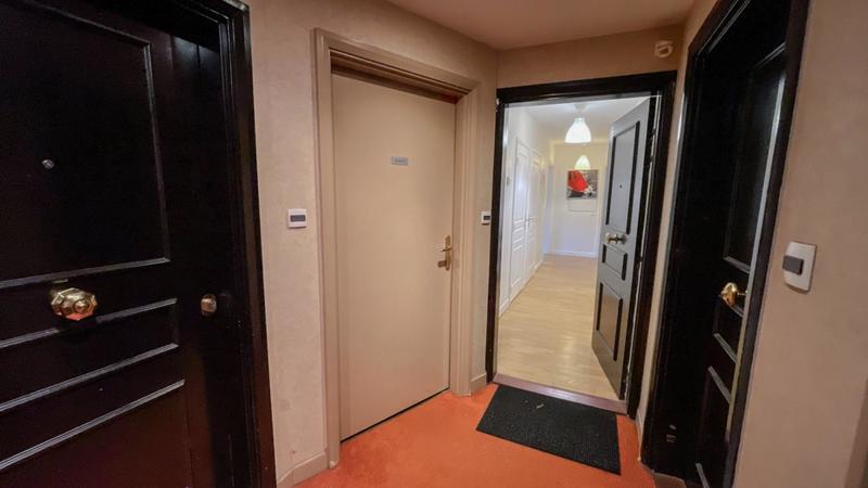 Appartement - 110 m² - 5 pièces