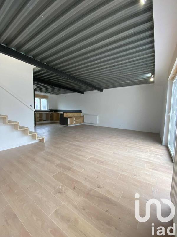 Maison - 98 m² - 5 pièces