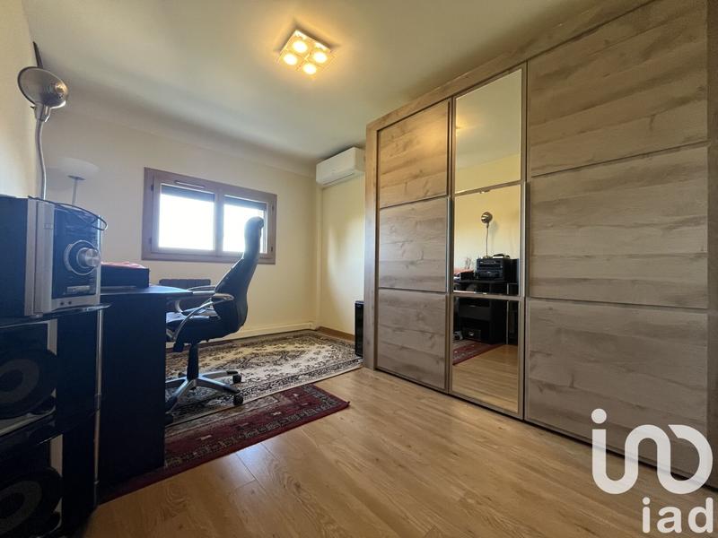 Maison - 180 m² - 7 pièces