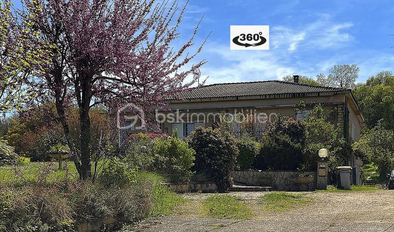 Villa - 139 m² - 5 pièces