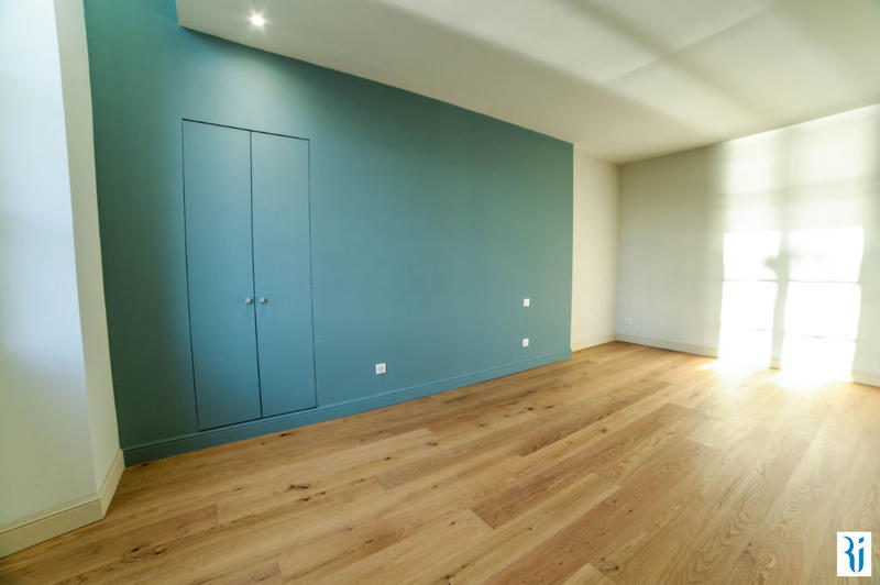 Appartement - 77 m² - 3 pièces