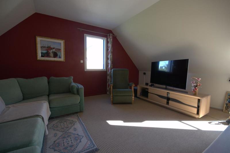 Maison - 215 m² - 2 pièces