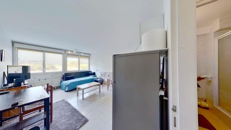 Studio - 25 m² - 1 pièce