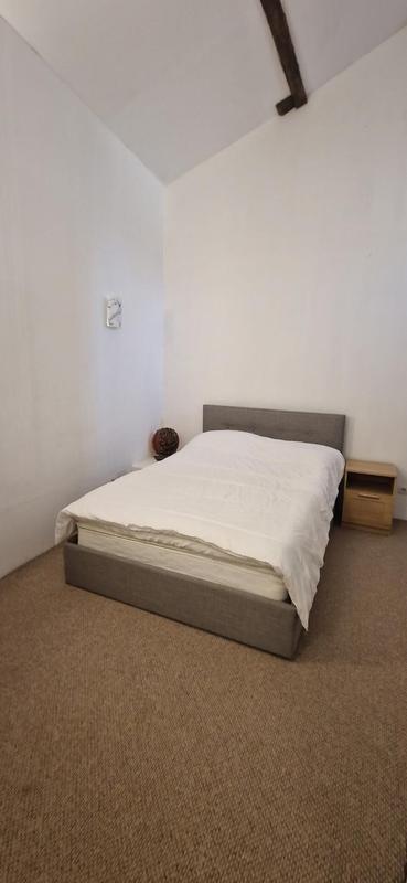 Maison - 326 m² - 13 pièces