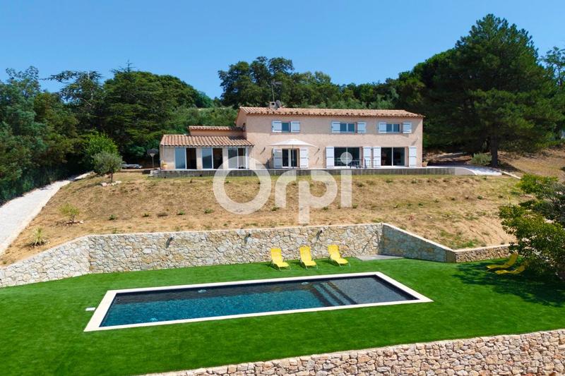 Villa - 194 m² - 6 pièces