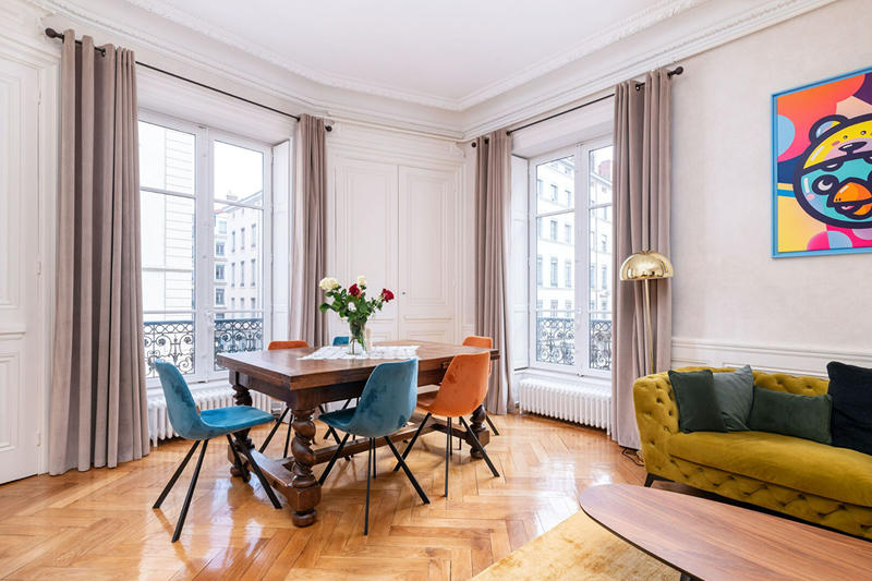 Appartement - 170 m² - 4 pièces