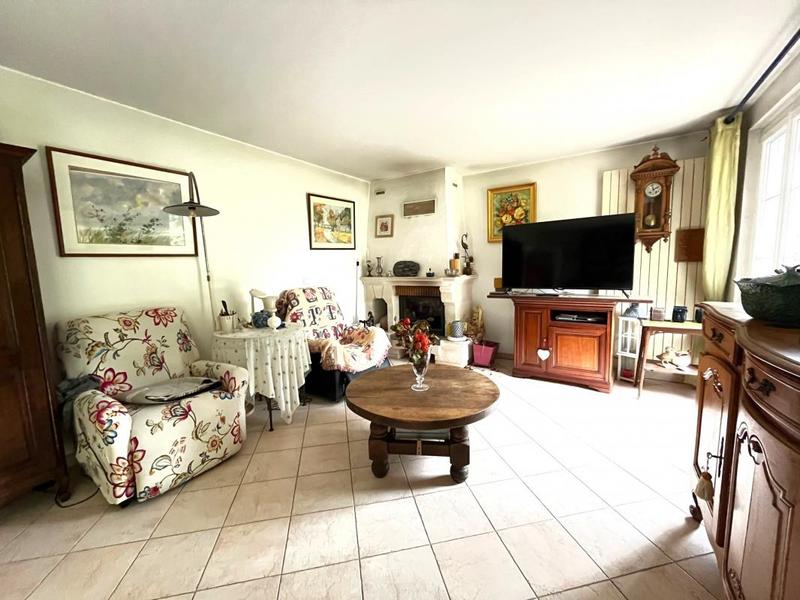 Maison - 137 m² - 6 pièces