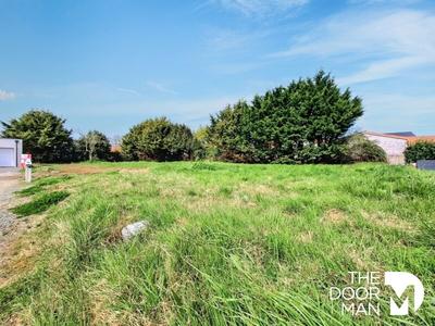 Terrain constructible - 623 m²