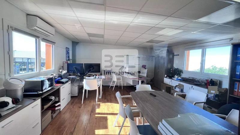 Bureau - 344 m² - 15 pièces