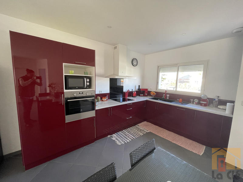 Maison - 77 m² - 3 pièces