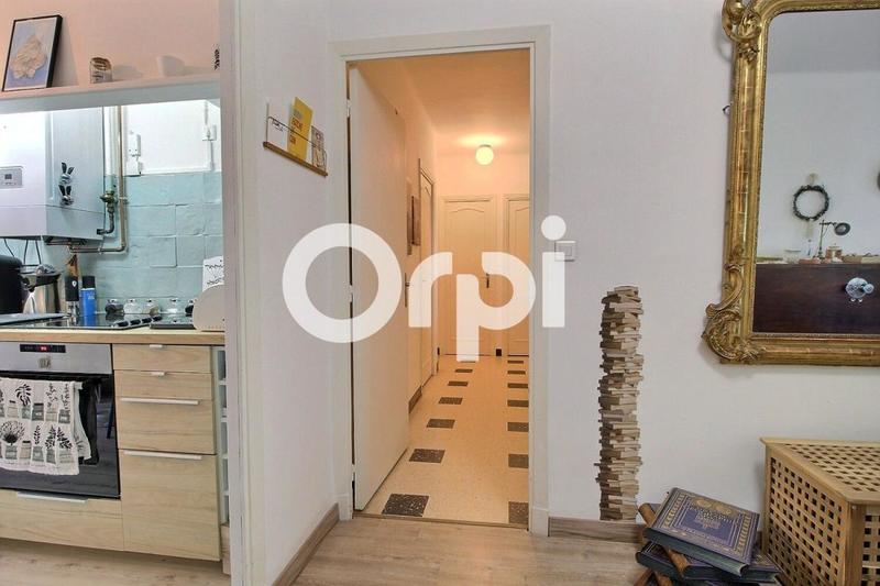 Appartement - 99 m² - 3 pièces