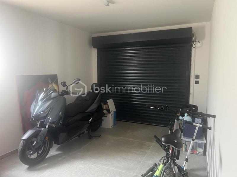 Maison - 170 m² - 5 pièces