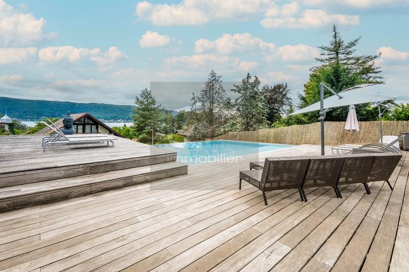 Appartement - 213 m² - 8 pièces