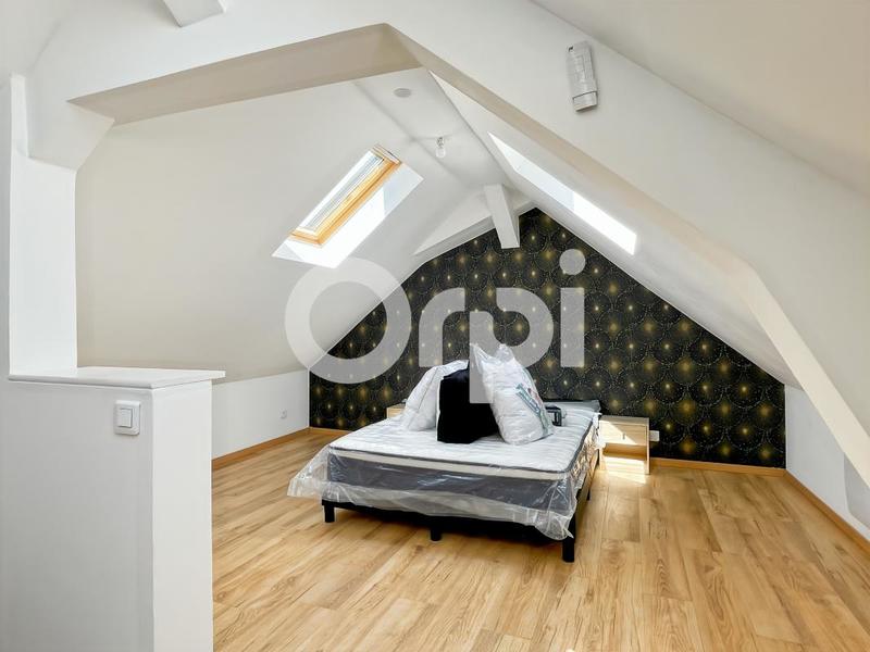 Immeuble - 126 m² - 7 pièces