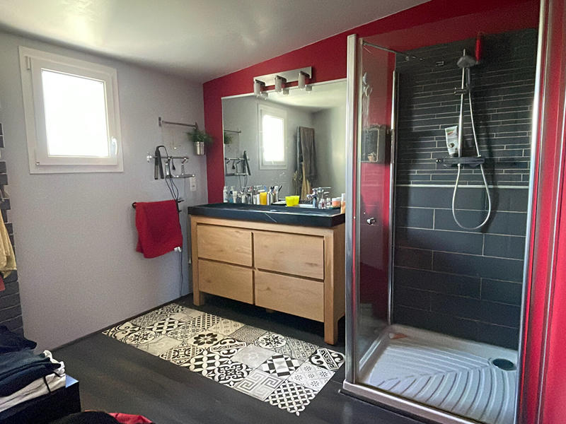 Maison - 169 m² - 7 pièces